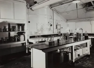 Sigma-Aldrich - Solutions de Laboratoire